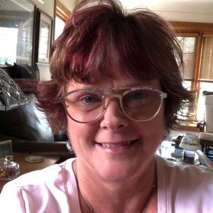 Meet your Posher, Renee